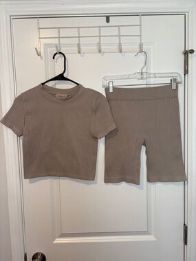 Forever 21 Taupe Ribbed Bike Shorts Set